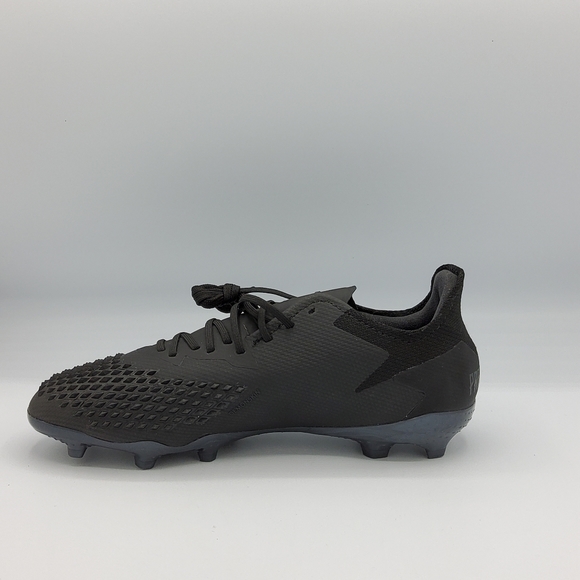 Adidas Predator Demonskin Kids size 5 - Picture 7 of 10